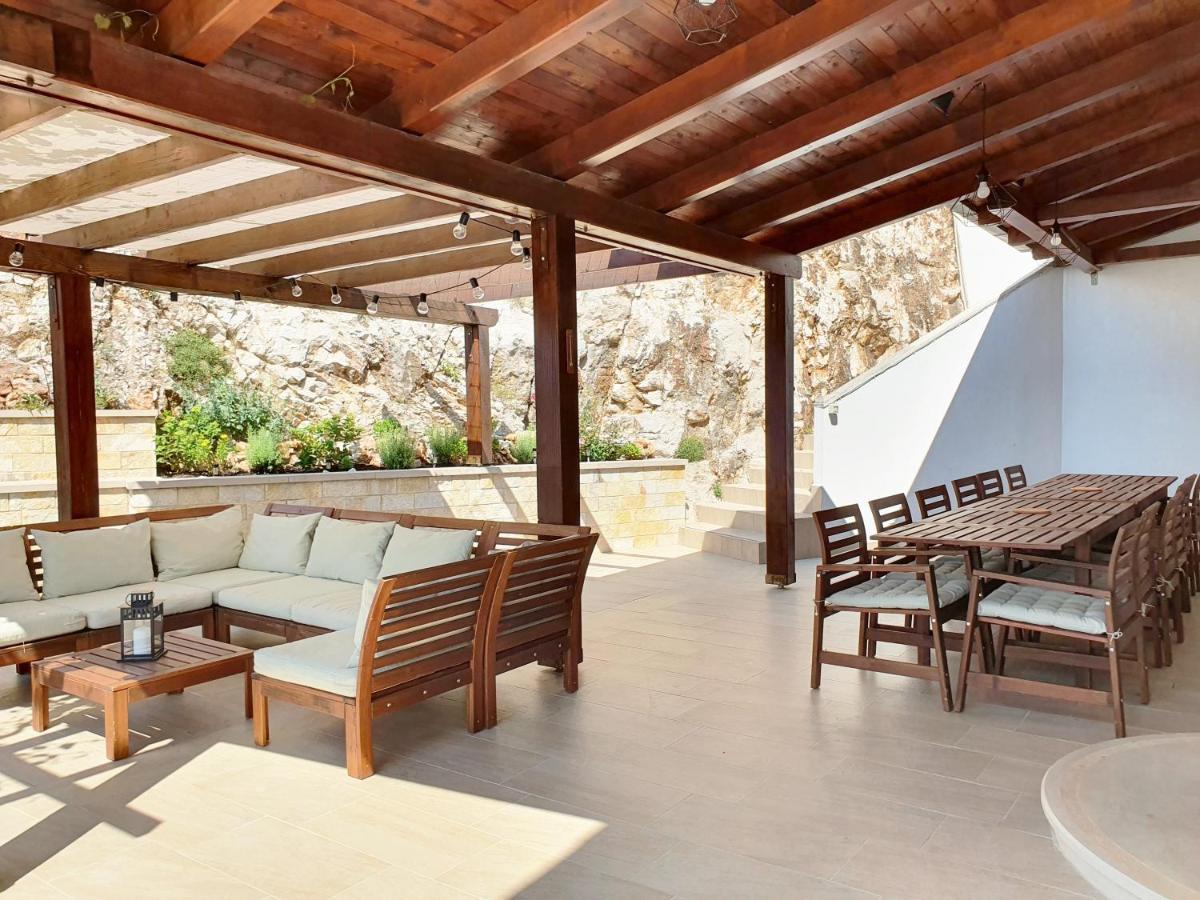 Villa Majda At The Paradise Beach Murvica  Exterior photo